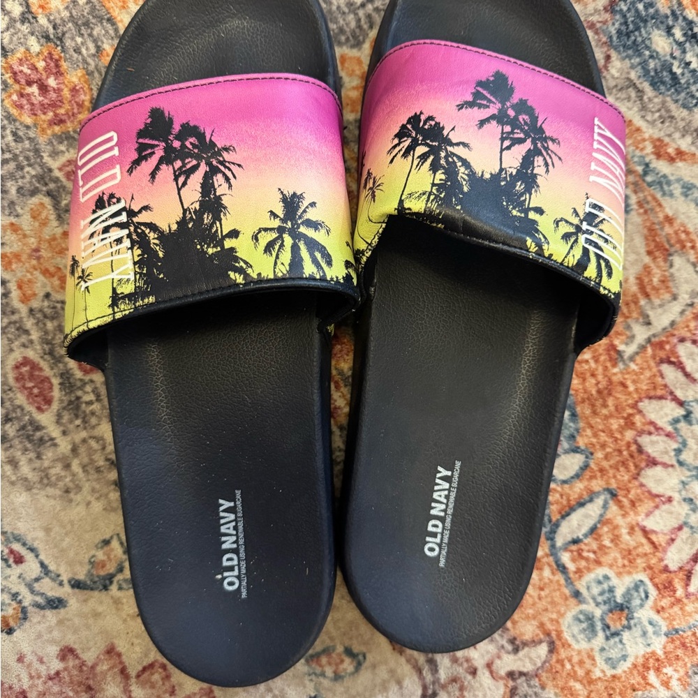 Old Navy Tropical Gradient Slide Sandals